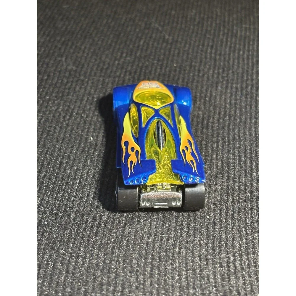 USED HOT WHEELS SLING SHOT 2001 MULTI-COLOURED DIECAST SCALE 1:64 #3